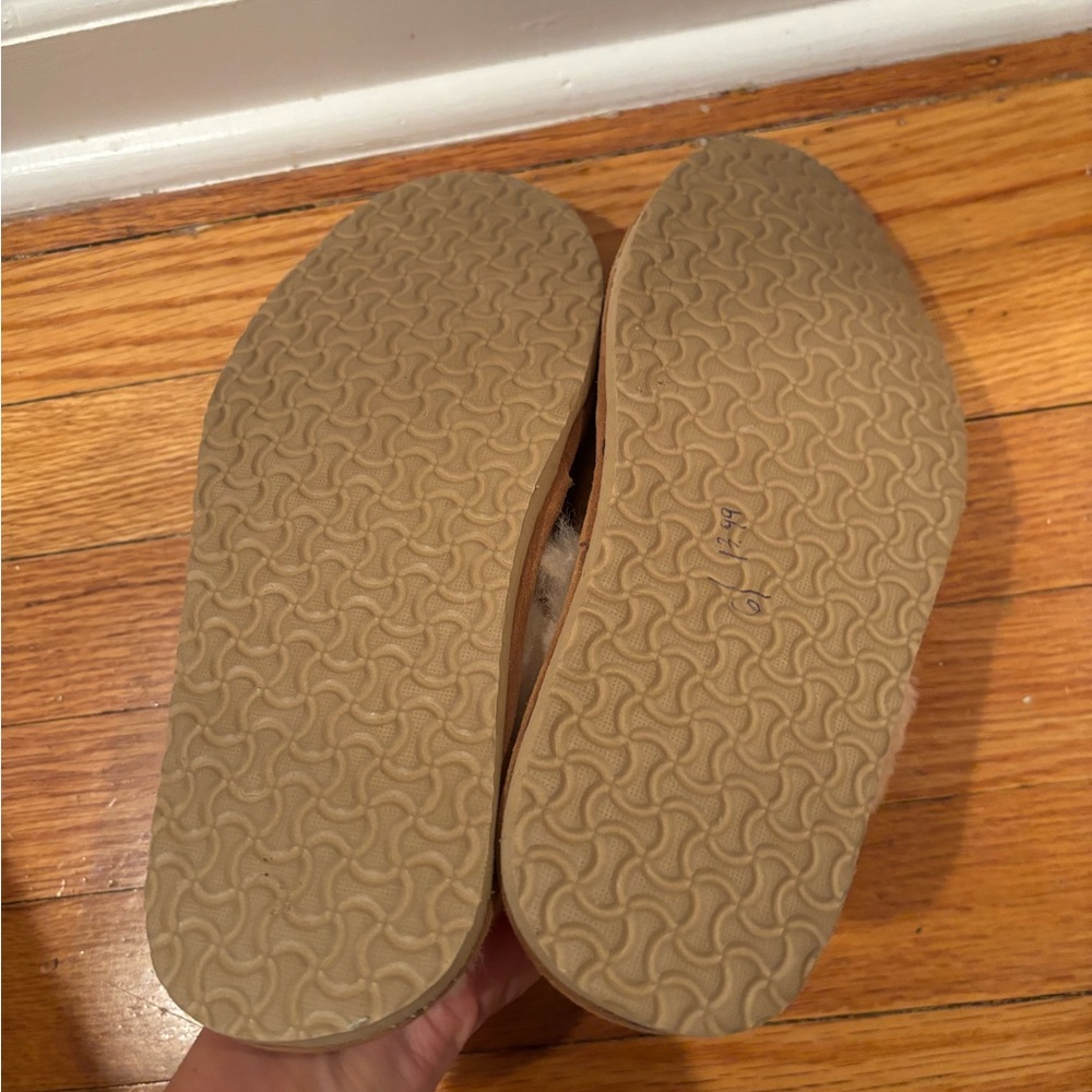 Minnetonka Slippers women’s size‎ 7 - Picture 5 of 5